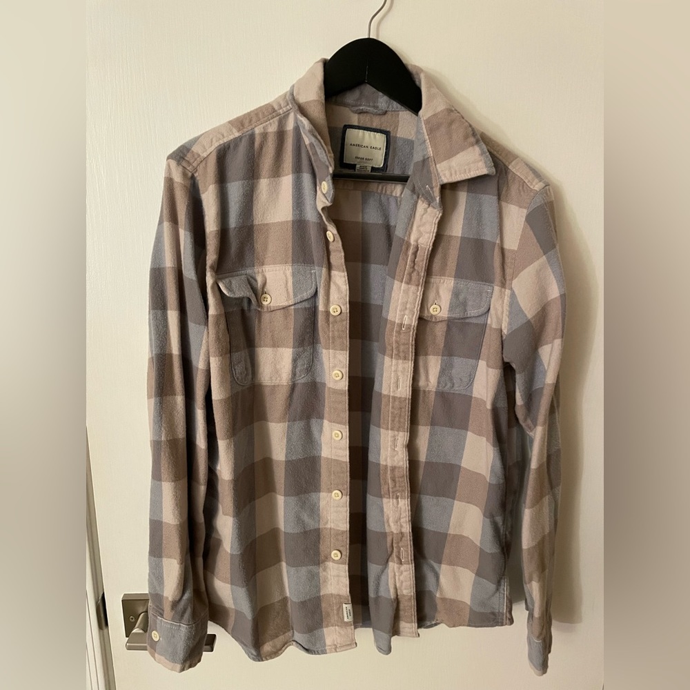 American Eagle Outfitters super soft flannel in size medium